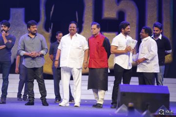 Khaidi No 150 Pre Release Event